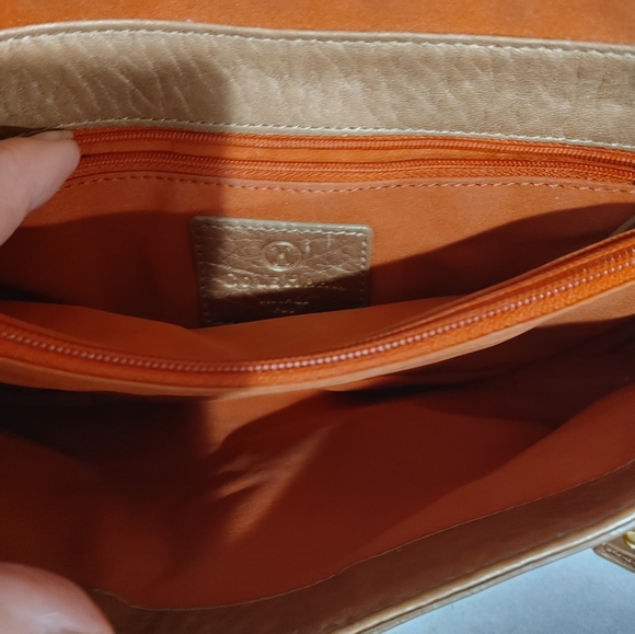 COLE HAAN F05 Pebbled Leather Baguette Shoulder Bag - Picture 3 of 3